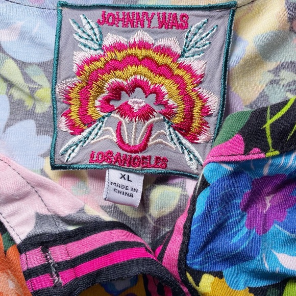 Johnny Was THE JANIE FAVORITE FLUTTER SLEEVE HENLEY TOP - Picture 7 of 13